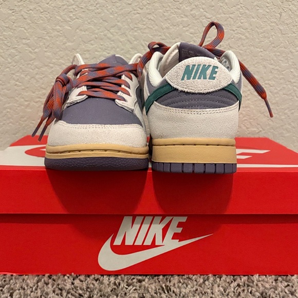 Nike Dunk Low Sneakers - Picture 2 of 6